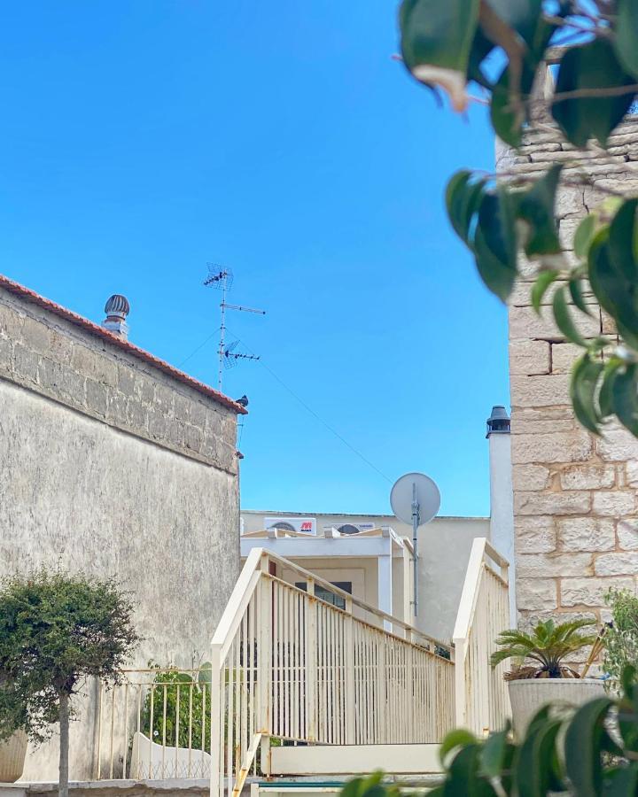 焦维纳佐Palazzo Morola XIV Century公寓 外观 照片