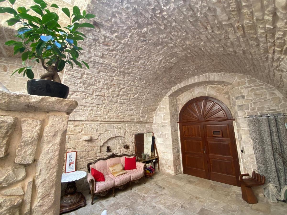 焦维纳佐Palazzo Morola XIV Century公寓 外观 照片